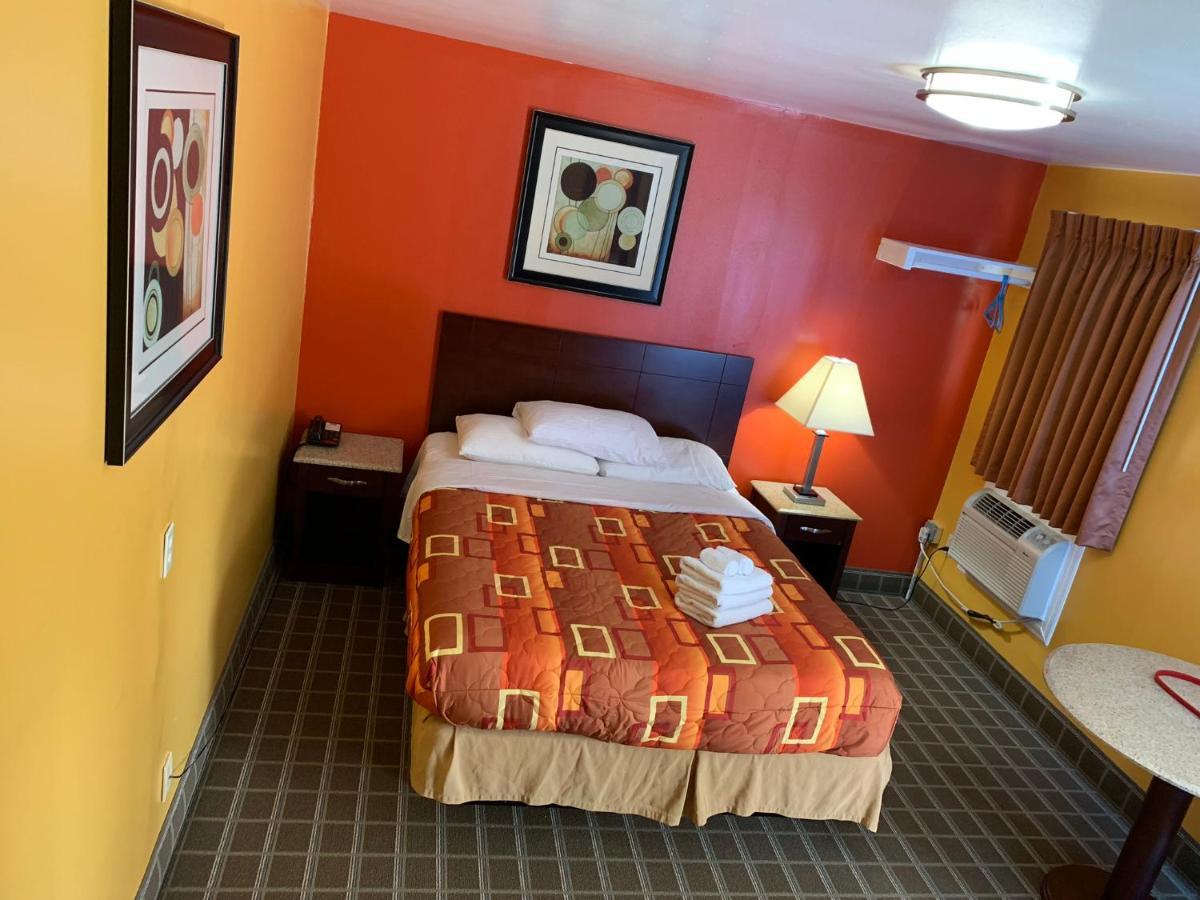 Scottish Inns Wrightstown Екстер'єр фото