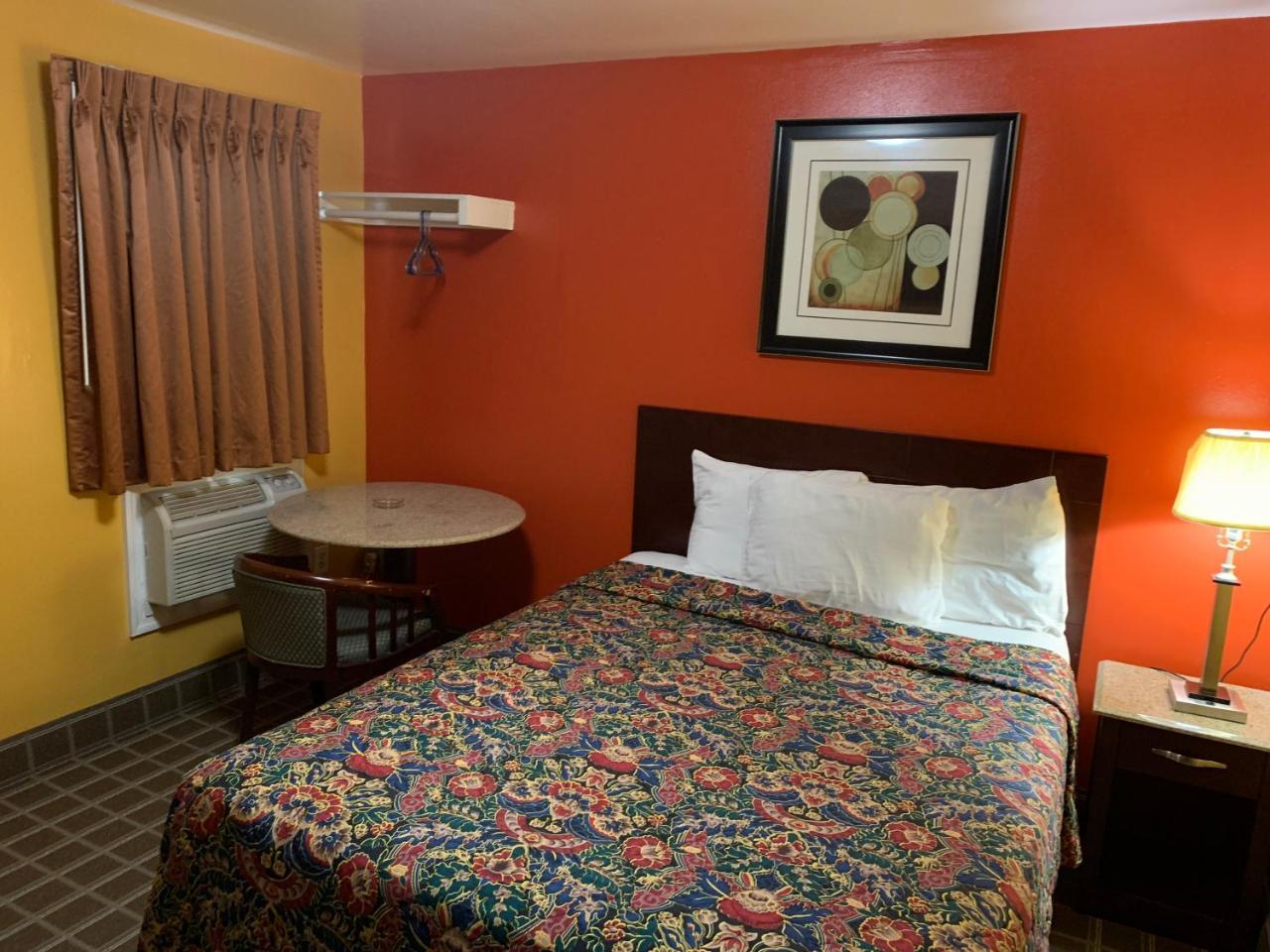 Scottish Inns Wrightstown Екстер'єр фото