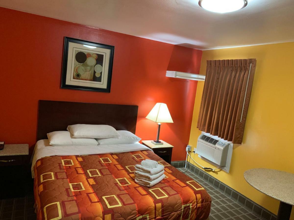 Scottish Inns Wrightstown Екстер'єр фото