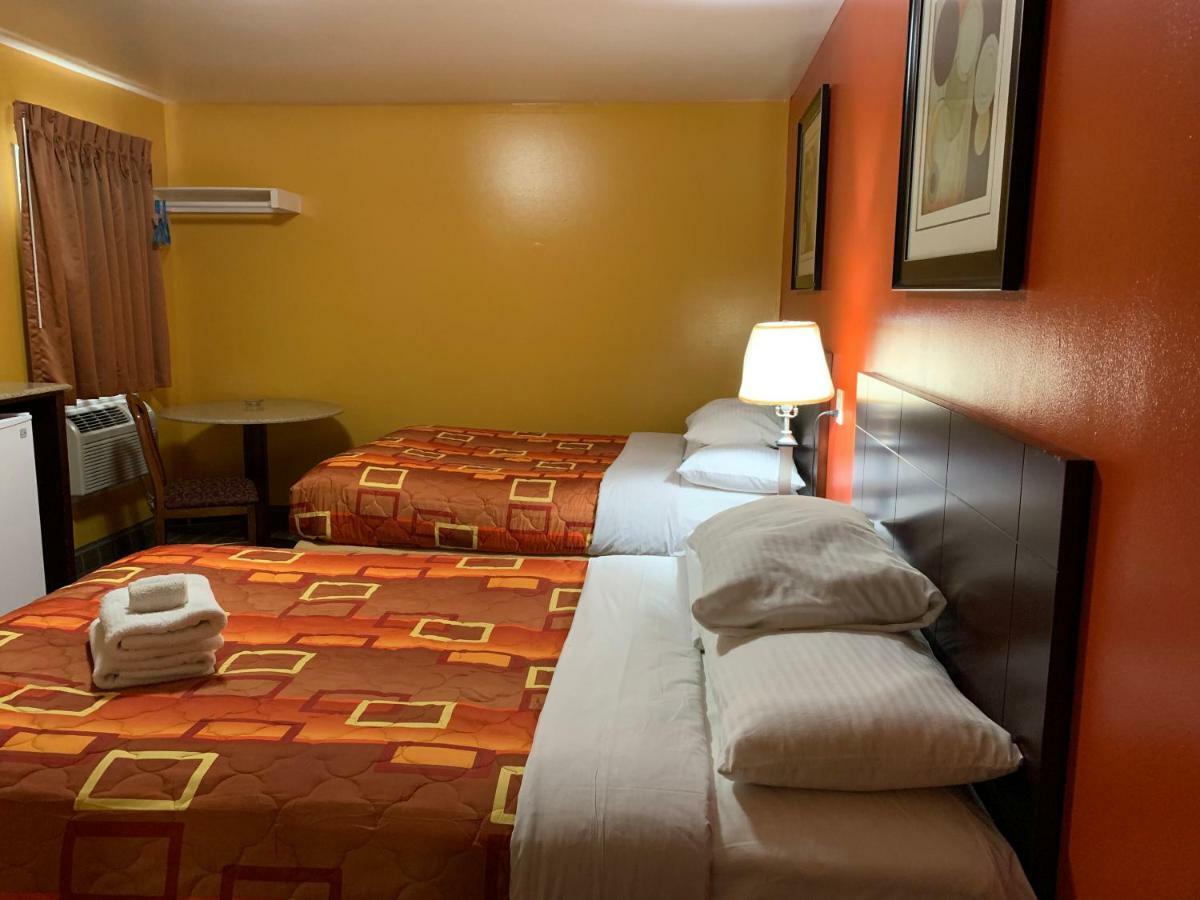 Scottish Inns Wrightstown Екстер'єр фото
